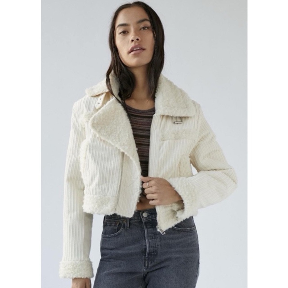 Urban Outfitters-BDG-Salem Corduroy Sherpa Jacket-Size Medium